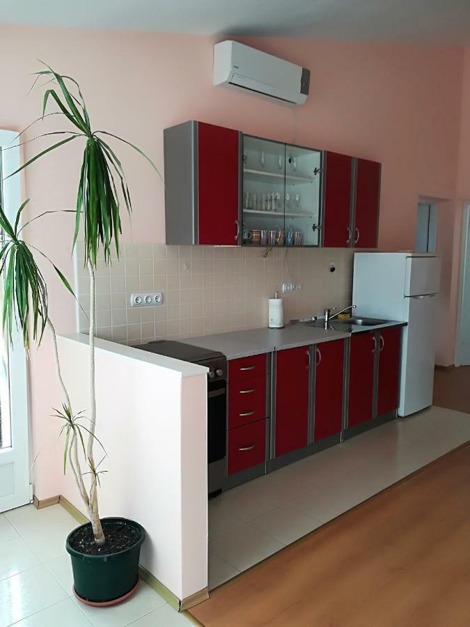 Apartman Rosanda Premuda Ngoại thất bức ảnh